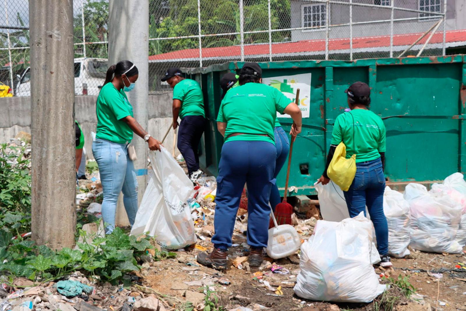 Barrido en el área de Cerro Batea, corregimiento Belisario Frías