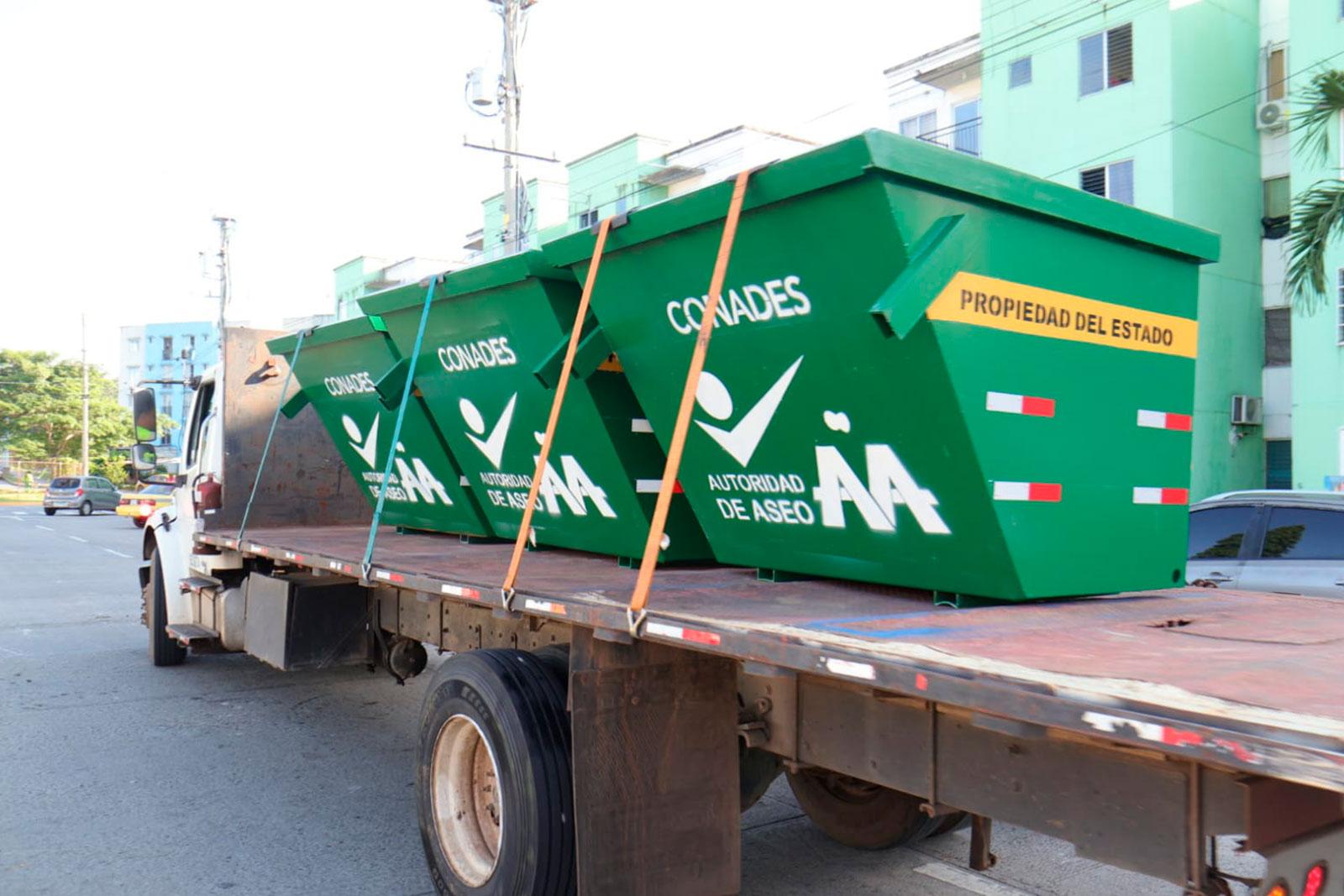 Curundú fortalece la disposición de residuos con 50 nuevos tanques