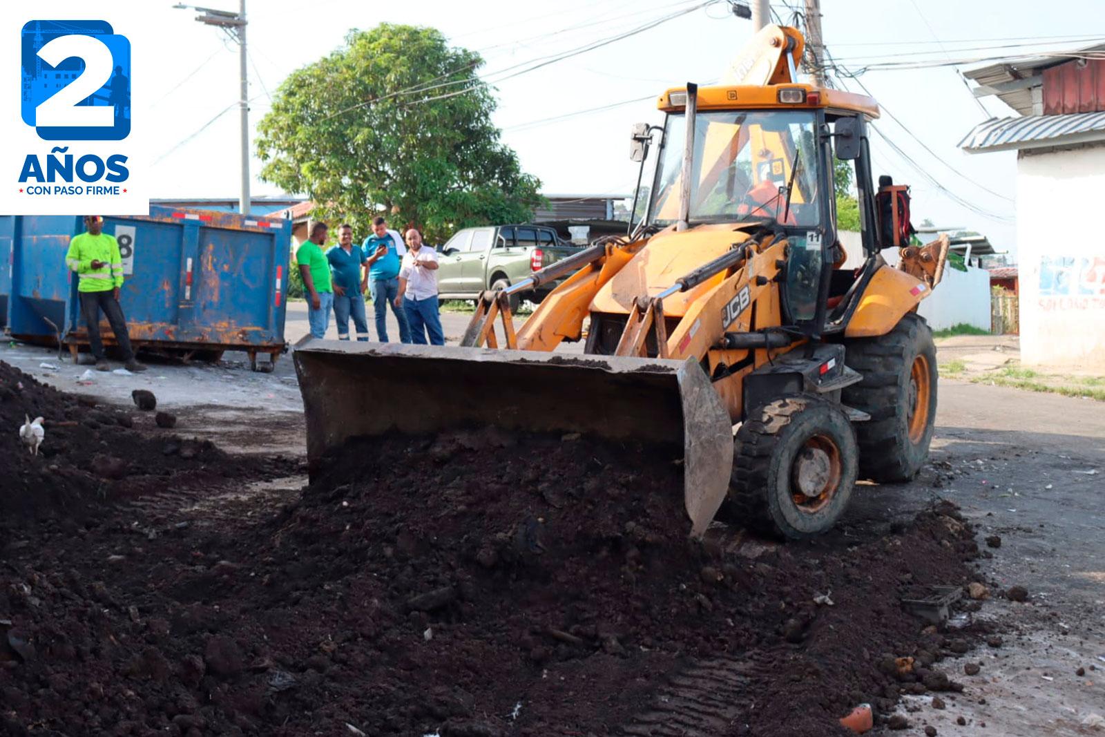 Adecuación de área para nueva tinaquera y operativos de recolección continua en San Miguelito.