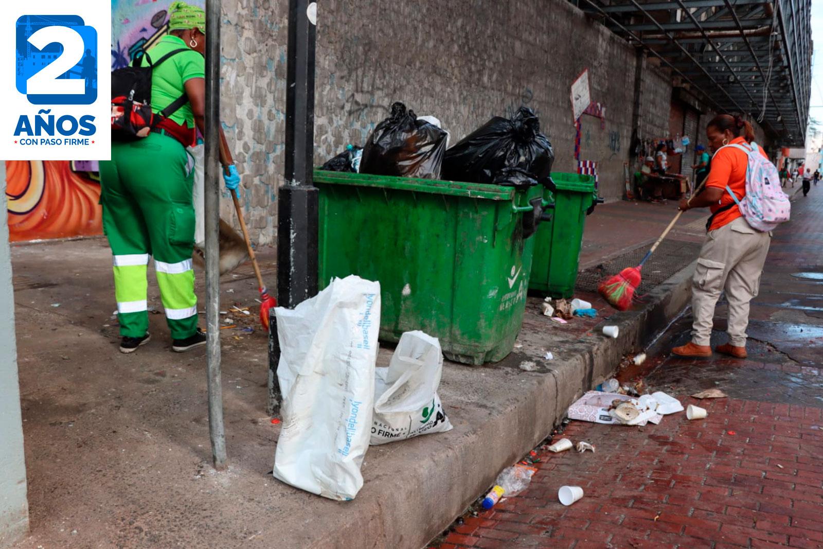 Intervención de aseo urbano en Calle 25, corregimiento de Calidonia