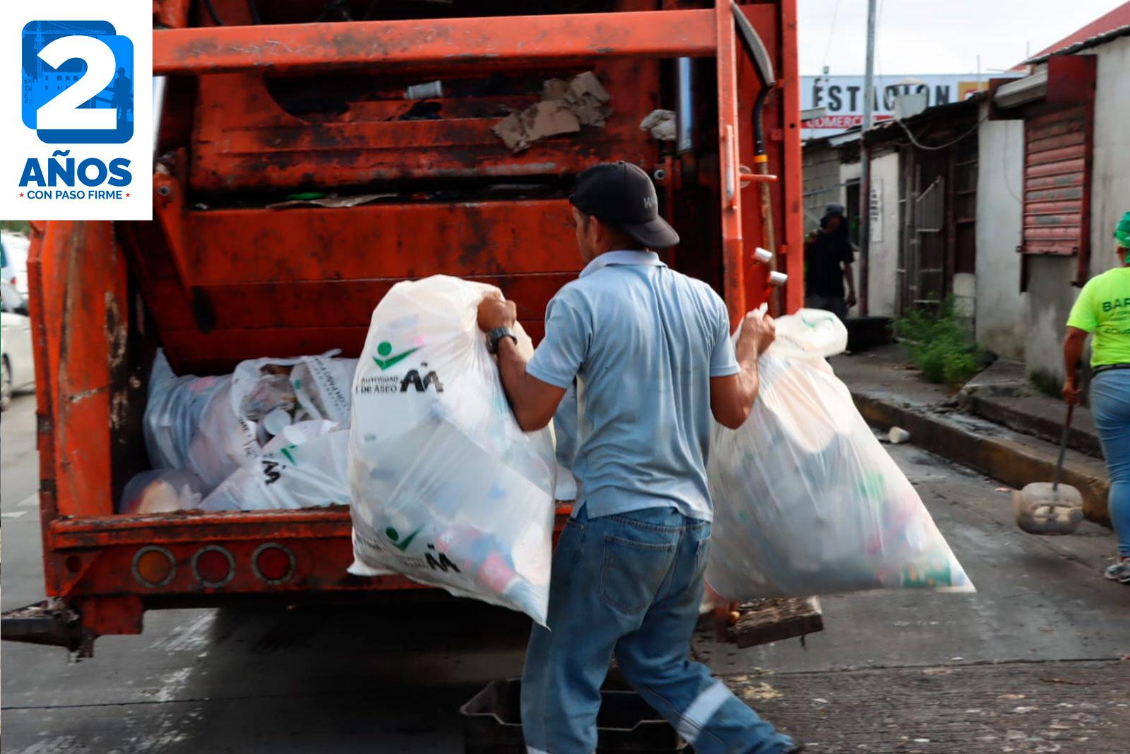 Limpieza en punto crítico en la 24 de Diciembre