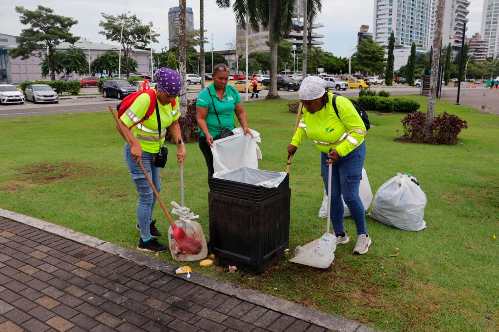 Barrido y cambio de cartuchos en Cinta Costera