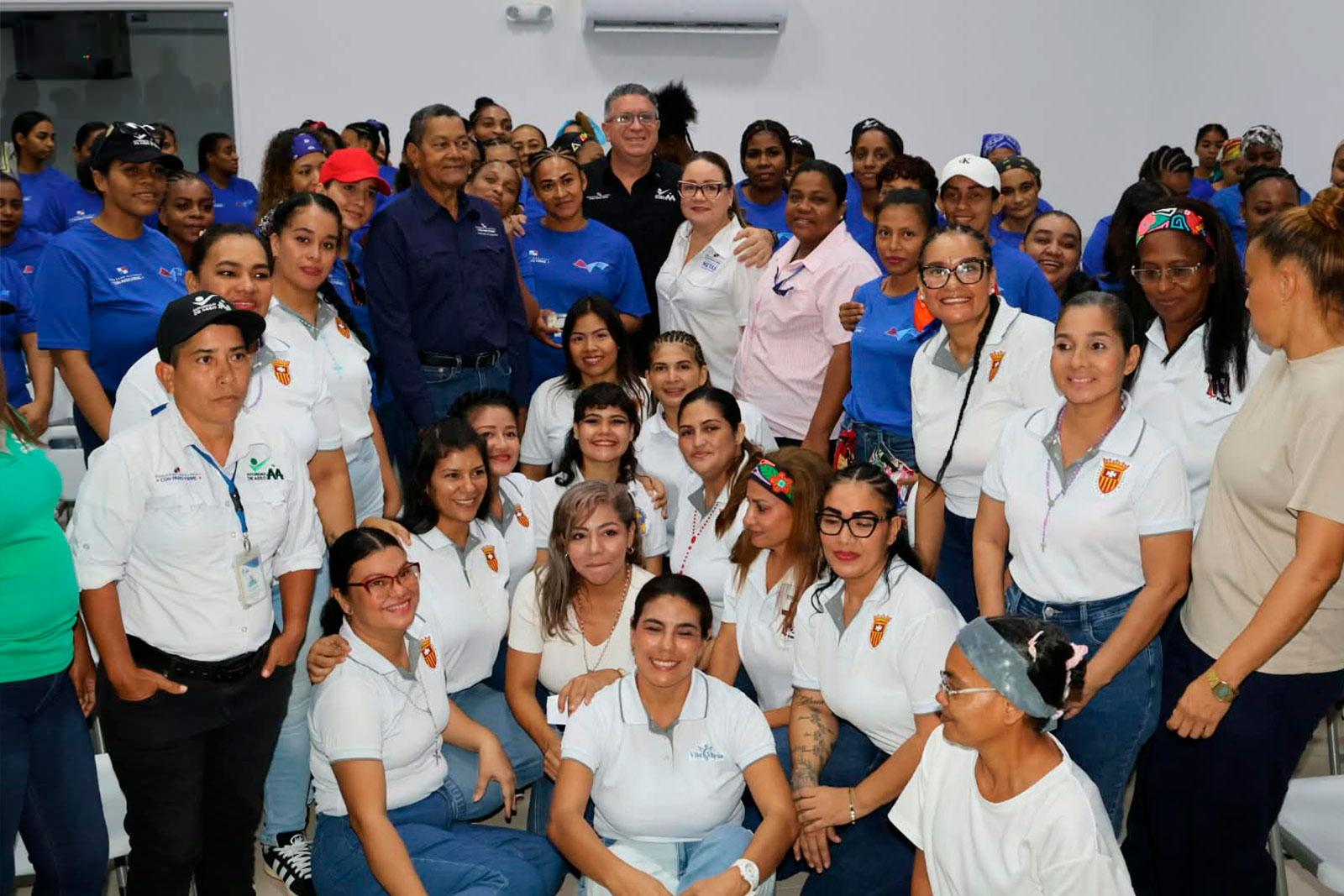 Da inicio nuevamente el Plan Libertad del Centro Femenino de Rehabilitación La Esmeralda