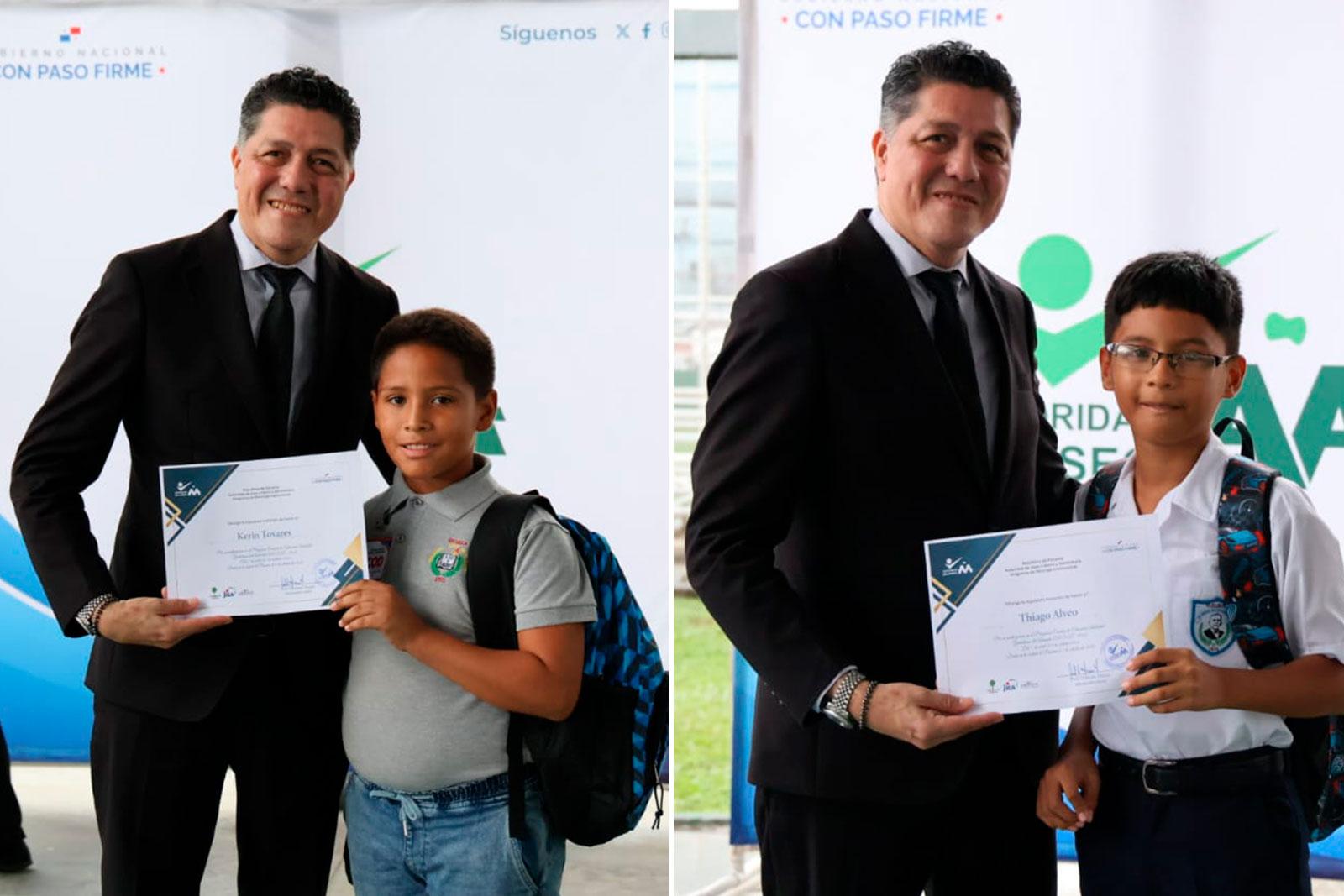Entrega de certificados de participación del programa Guardianes del Ambiente