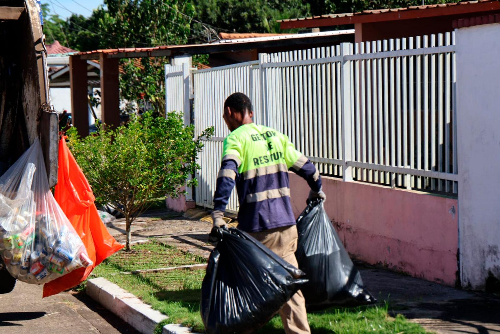 Continúa la recolección de desechos en La Providencia, corregimiento de Alcalde Díaz