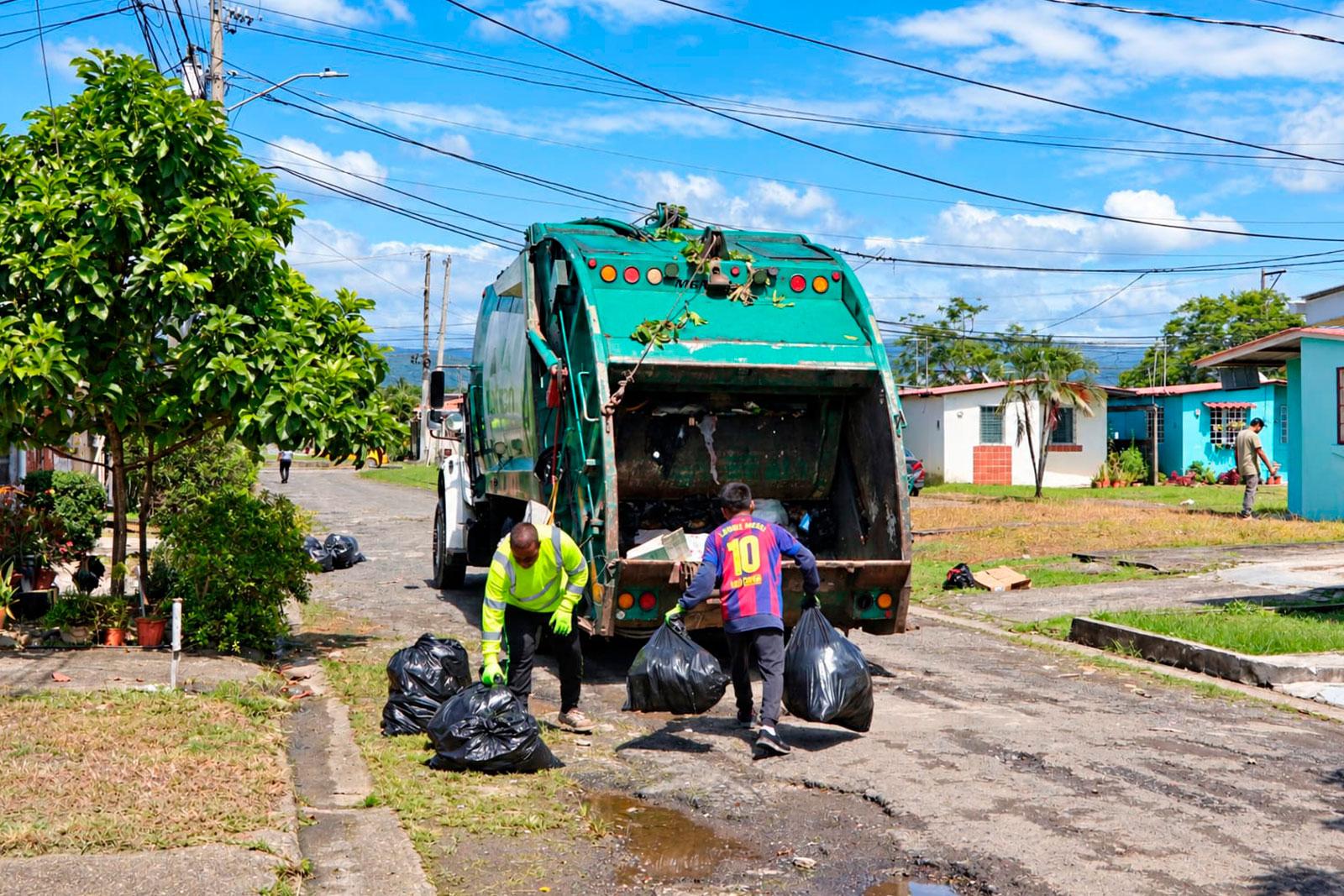  Recolección en Nuevo Tocumen, corregimiento 24 de diciembre