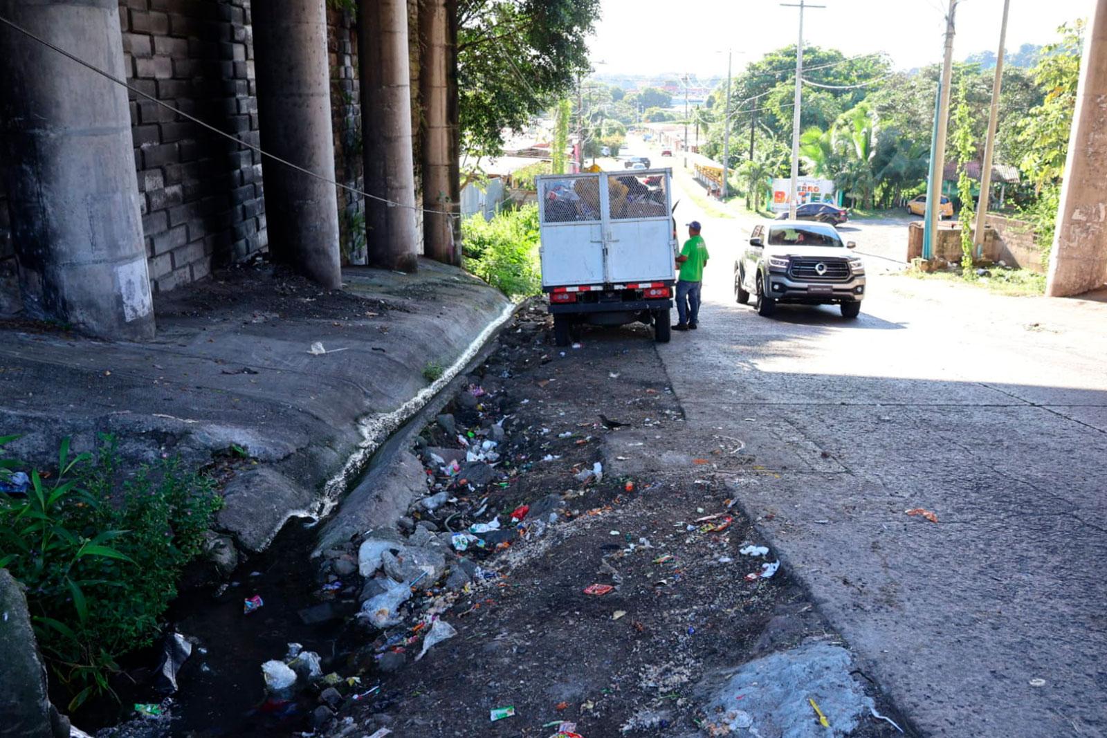  Calle 1 sector 3 Cerro Batea, Belisario Frías